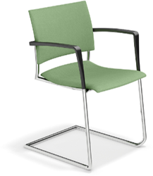 Vergaderstoel Freek sledeframe, rug en zitting gestoffeerd, met armleggers.