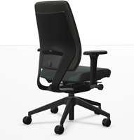 Interstuhl JOYCEis3 bureaustoel voorzien van 4D-NPR amleggers, zitting en rug gestoffeerd in kunstleer Amalfi AM01-3