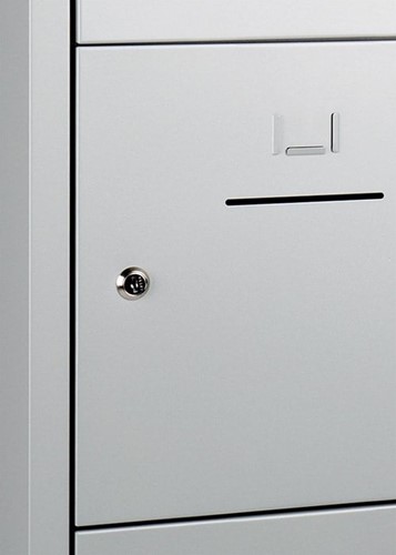 Lockerkast SHC 10 deurs lockers afm: 190 cm hoog x 80 cm breed x 45 cm diep - aluminium