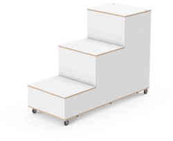 WHAT IF WE FLY GRANDSTAND 3. Zitelement met drie niveaus, recht, MDF, met melamine toplaag wit, berken multiplexrand, universele wielen met rem